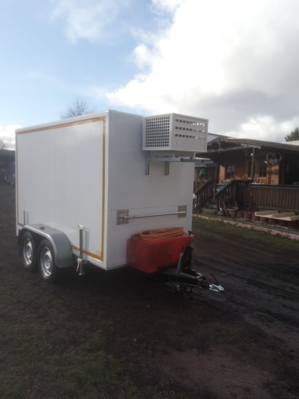 Kühlanhänger Saarland Klein